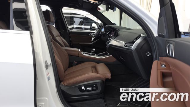 BMW X5 (G05) xDrive 45e M Sport 2020 — фото 11