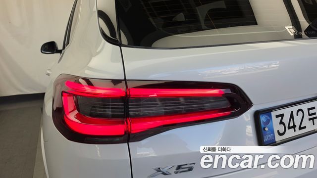 BMW X5 (G05) xDrive 45e M Sport 2020 — фото 23