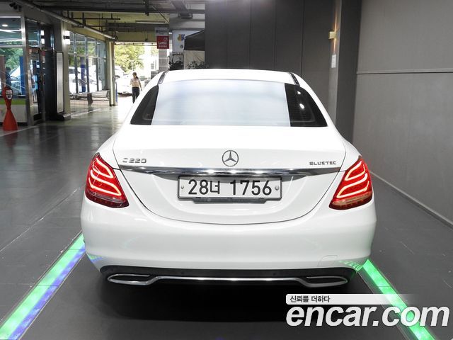 Mercedes-Benz C-Class (W205) C220 BlueTEC Avantgarde 2015 — фото 4