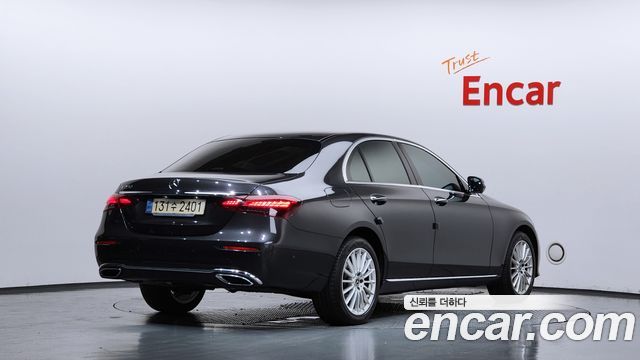 Mercedes-Benz E-Class (W213) E250 Exclusive 2022 — фото 2