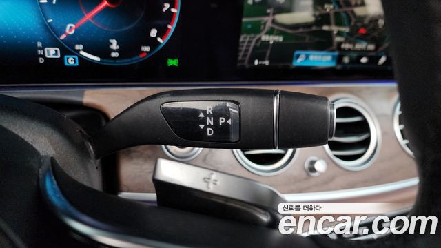 Mercedes-Benz E-Class (W213) E250 Exclusive 2022 — фото 9