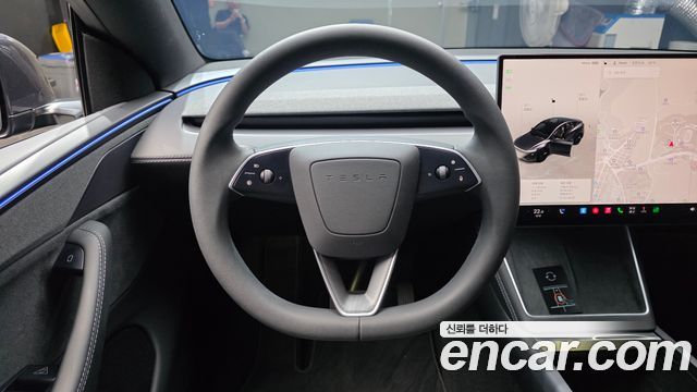 Tesla Model Y Premium Long Range AWD 2026 — фото 13