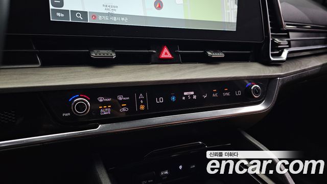 Kia Sportage (V) Gasoline 1.6 Turbo 2WD Signature 2024 — фото 19
