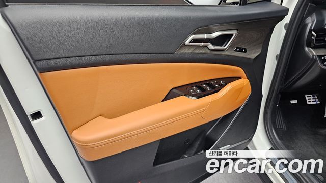 Kia Sportage (V) Gasoline 1.6 Turbo 2WD Signature 2024 — фото 24