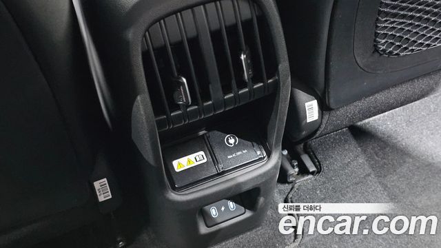 Hyundai Kona Electric (SX2) Standard Premium 2025 — фото 30