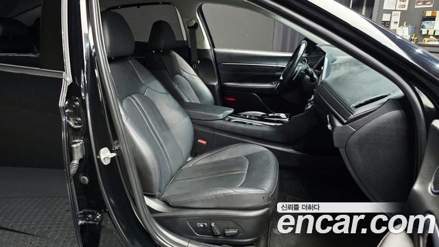 Hyundai Sonata (DN8) 2.0 Premium Plus 2023 — фото 12