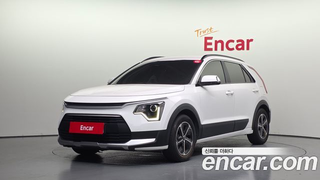 Kia Niro Trendy 2022 — фото 1