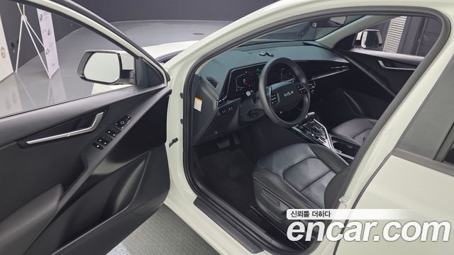 Kia Niro Trendy 2022 — фото 10