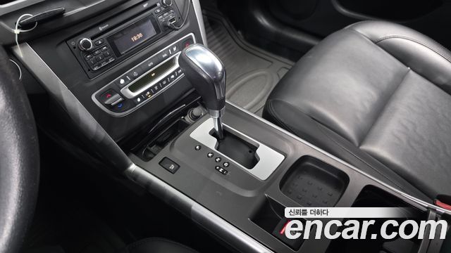 Renault Korea SM5 Nova LPLi Texi tental car SUP 2015 — фото 9