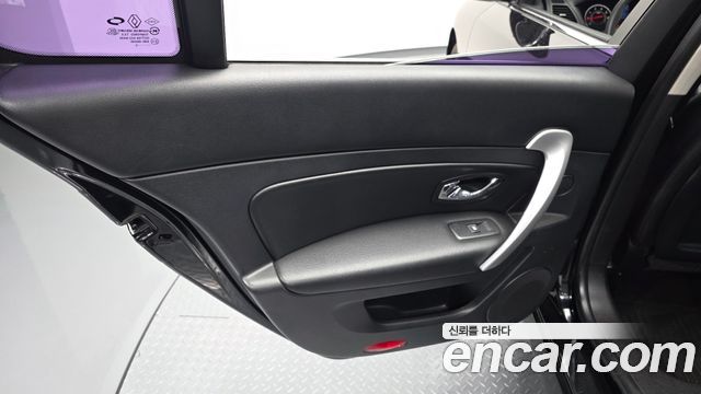 Renault Korea SM5 Nova LPLi Texi tental car SUP 2015 — фото 31
