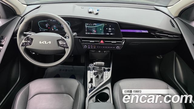 Kia Niro Prestige 2022 — фото 7