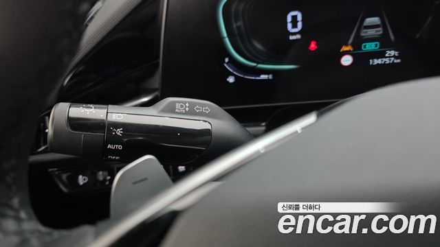 Kia Niro Prestige 2022 — фото 20