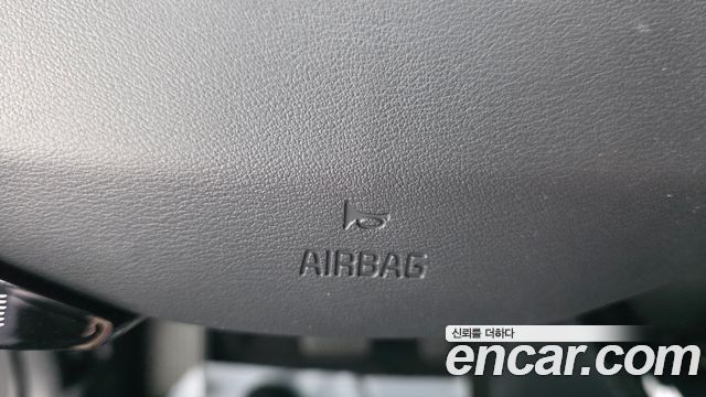 Kia Niro Prestige 2022 — фото 30