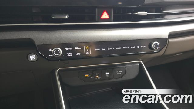 Kia Carnival (IV) Diesel 9-Seater Prestige 2024 — фото 18