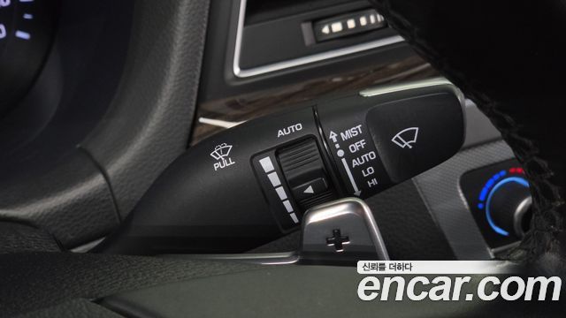 Genesis G80 3.3 GDI Premium Luxury 2017 — фото 29