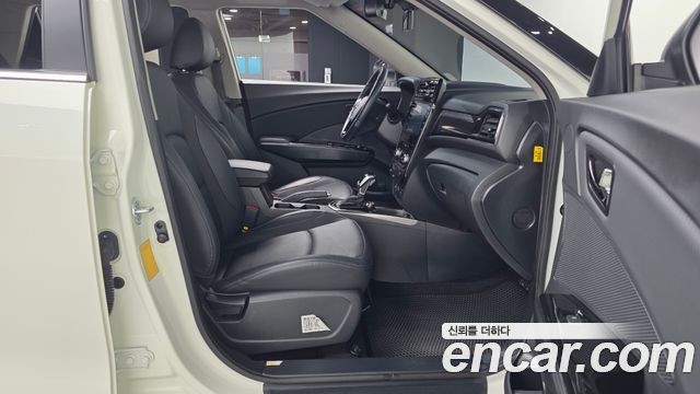 KG Mobility (SsangYong) Tivoli Air 1.5 A3 2WD 2022 — фото 15