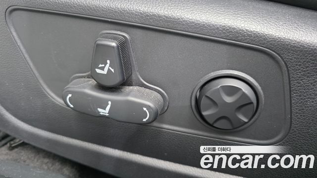 KG Mobility (SsangYong) Tivoli Air 1.5 A3 2WD 2022 — фото 37