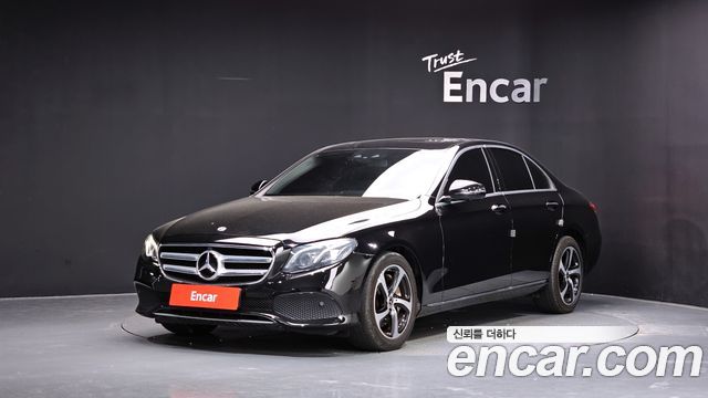Mercedes-Benz E-Class (W213) E300 4MATIC Avnatgarde