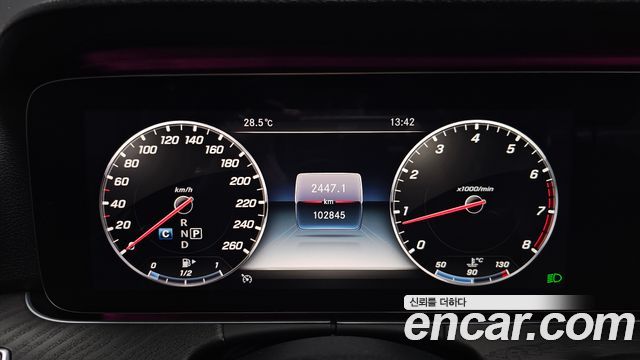 Mercedes-Benz E-Class (W213) E300 4MATIC Avnatgarde 2019 — фото 8