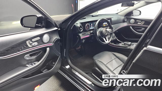 Mercedes-Benz E-Class (W213) E300 4MATIC Avnatgarde 2019 — фото 10