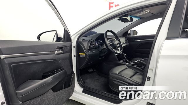 Hyundai Avante (AD) 1.6 LPi Modern(Handicapped) 2020 — фото 10