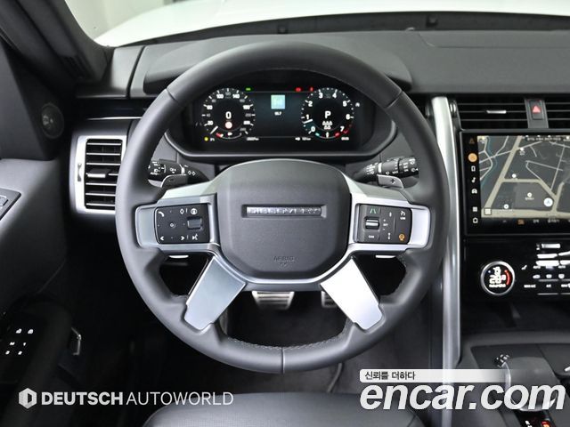 Land Rover Discovery 5 2.0 P300 S 2025 — фото 17
