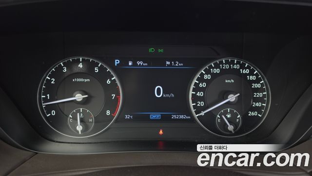 Genesis G90 3.8 AWD Luxury 2019 — фото 8