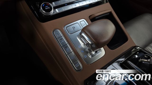 Genesis G90 3.8 AWD Luxury 2019 — фото 9