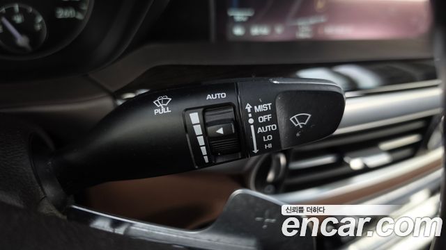 Genesis G90 3.8 AWD Luxury 2019 — фото 18