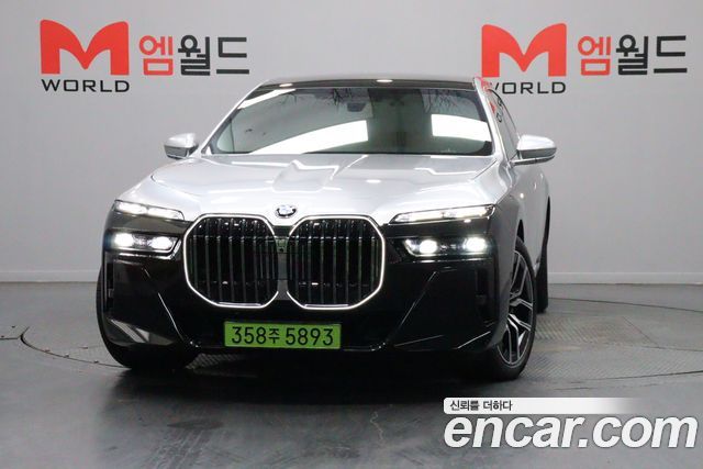 BMW 7 Series (G70) 740i sDrive M Sport 2023 — фото 2