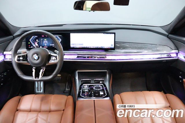 BMW 7 Series (G70) 740i sDrive M Sport 2023 — фото 5