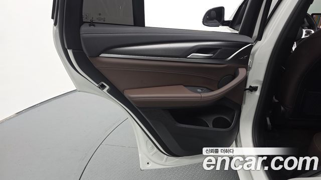 BMW X4 (G02) xDrive20i M Sport 2023 — фото 25
