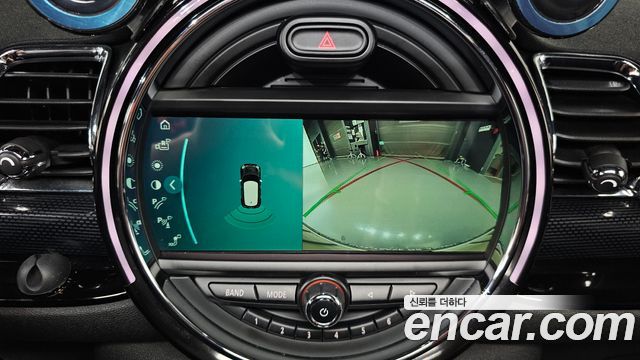 MINI Cooper Clubman Untied suit Edition 2nd 2019 — фото 14