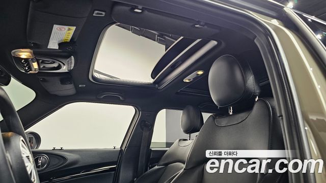 MINI Cooper Clubman Untied suit Edition 2nd 2019 — фото 17