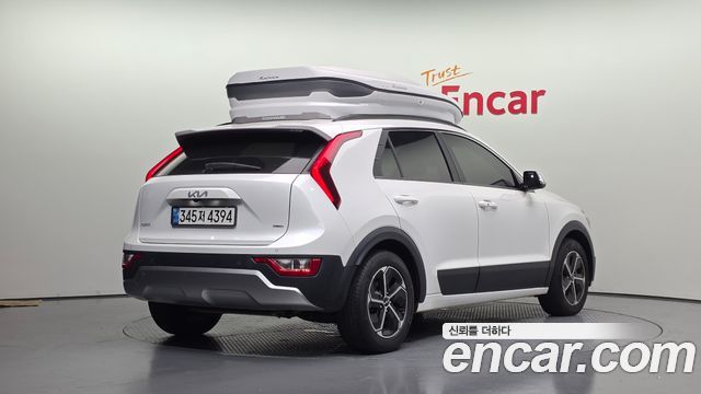 Kia Niro Trendy 2022 — фото 2