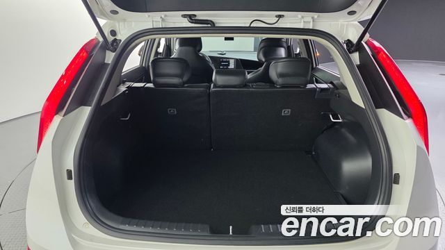 Kia Niro Trendy 2022 — фото 16