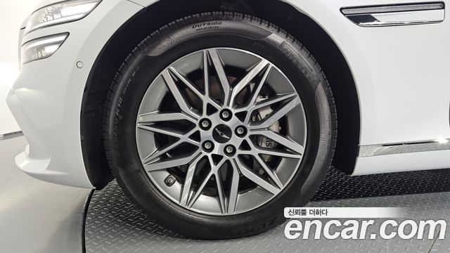 Genesis G80 (RG3) Gasoline 2.5 Turbo 2WD 2025 — фото 5