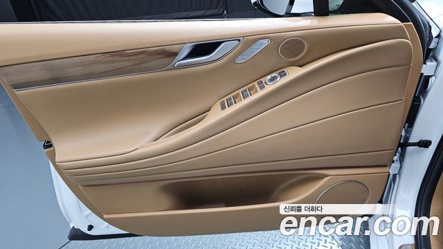 Genesis G80 (RG3) Gasoline 2.5 Turbo 2WD 2025 — фото 24