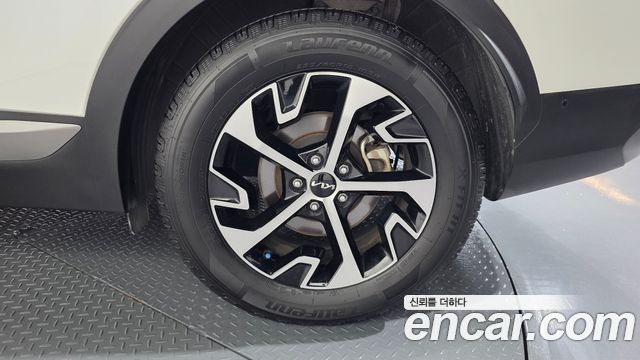 Kia Sportage Hybrid (V) Signature Gravity 2WD 2023 — фото 21