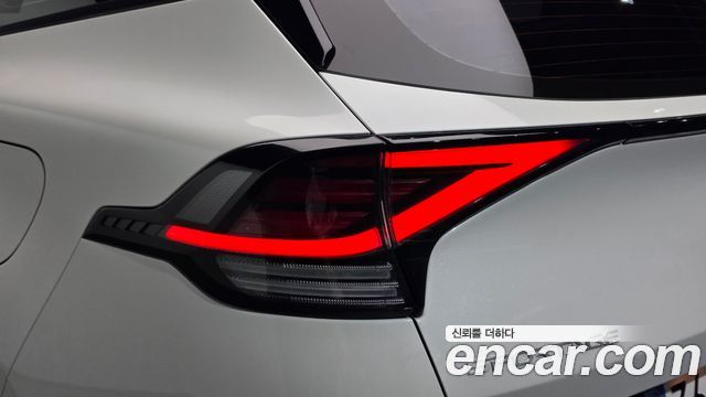 Kia Sportage Hybrid (V) Signature Gravity 2WD 2023 — фото 23
