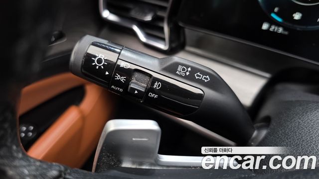 Kia Sportage Hybrid (V) Signature Gravity 2WD 2023 — фото 27