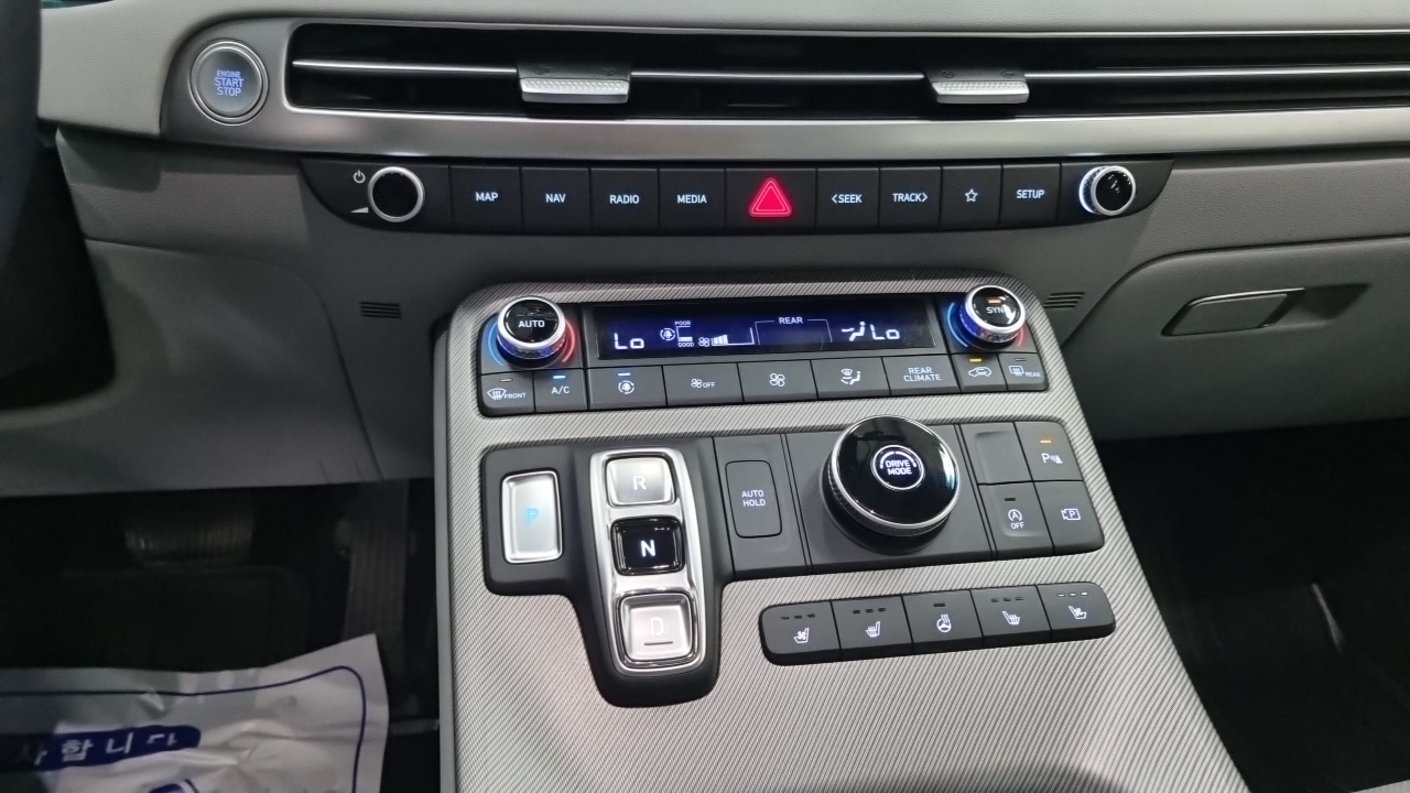 Hyundai Palisade Gasoline 3.8 2WD Le Blanc 2024 — фото 9