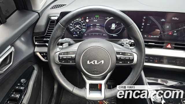 Kia Sportage (V) Diesel 2.0 2WD Nobleless 2022 — фото 12