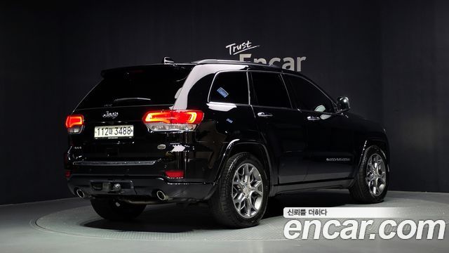 Jeep Grand Cherokee 3.6 Overland WK2 2020 — фото 2