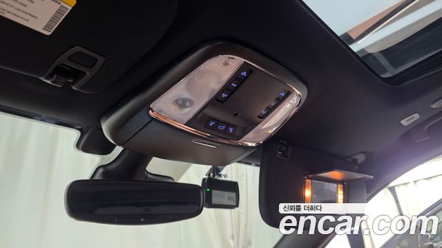 Jeep Grand Cherokee 3.6 Overland WK2 2020 — фото 21