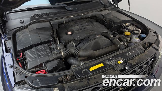 Land Rover Discovery 4 3.0 SDV6 HSE 2015 — фото 6