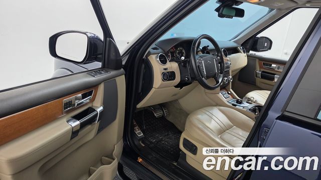 Land Rover Discovery 4 3.0 SDV6 HSE 2015 — фото 10
