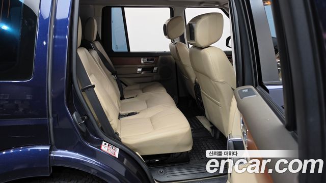 Land Rover Discovery 4 3.0 SDV6 HSE 2015 — фото 12