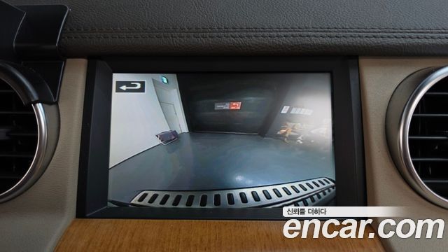 Land Rover Discovery 4 3.0 SDV6 HSE 2015 — фото 16