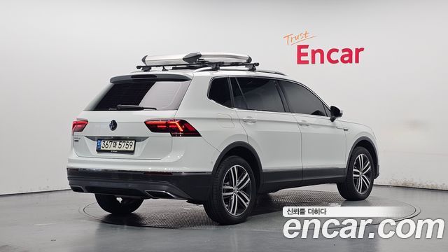 Volkswagen Tiguan Allspace 2.0 TDI Prestige 2020 — фото 2